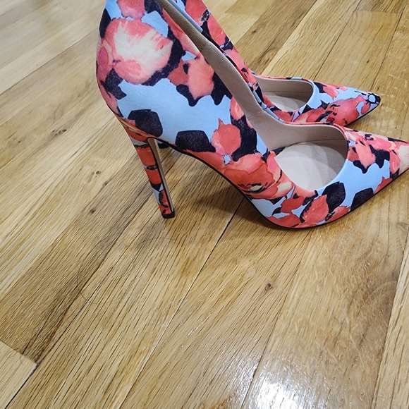 ASOS floral high heel shoes - Picture 4 of 10